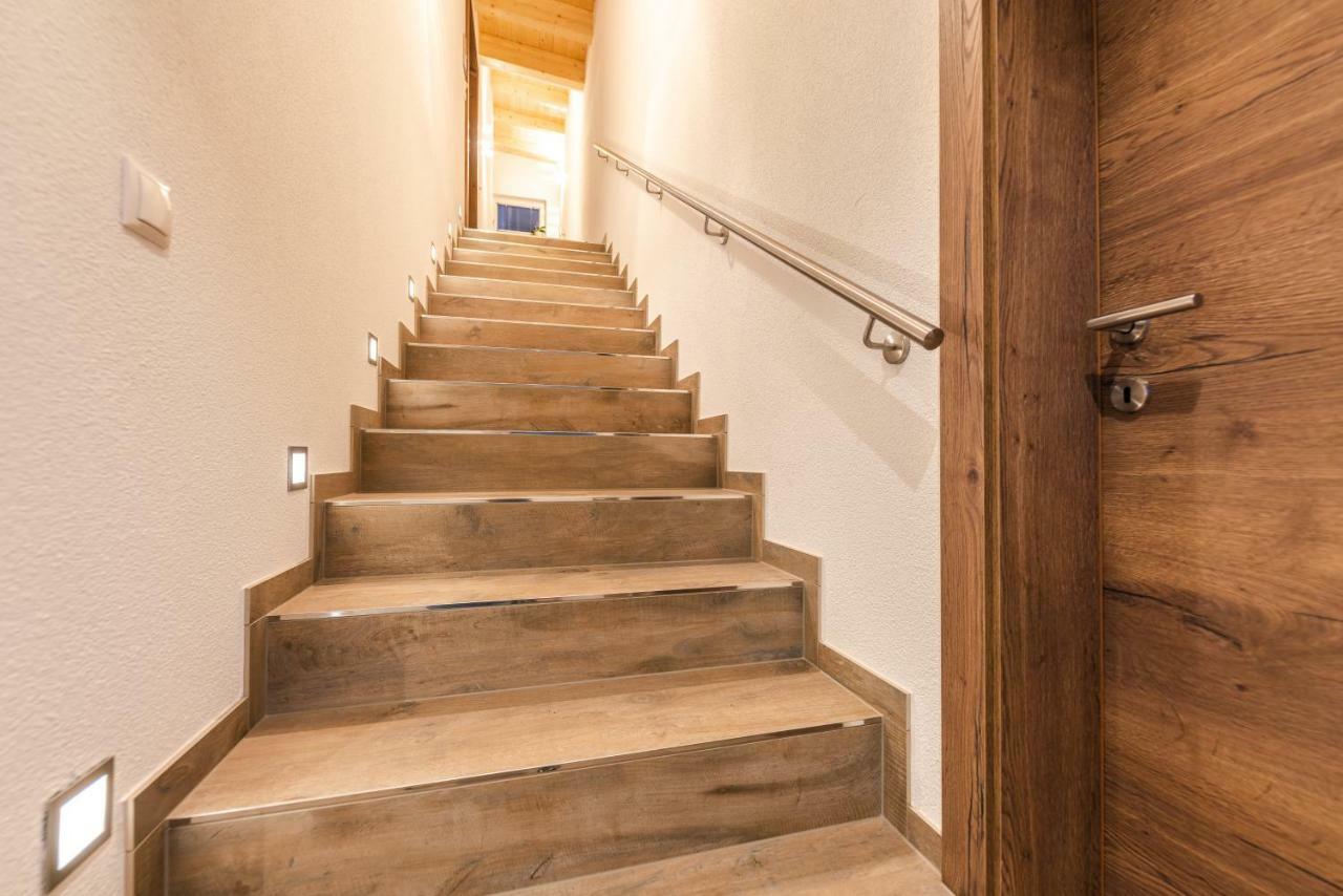 Apartamento Haus Viktoria Längenfeld Exterior foto