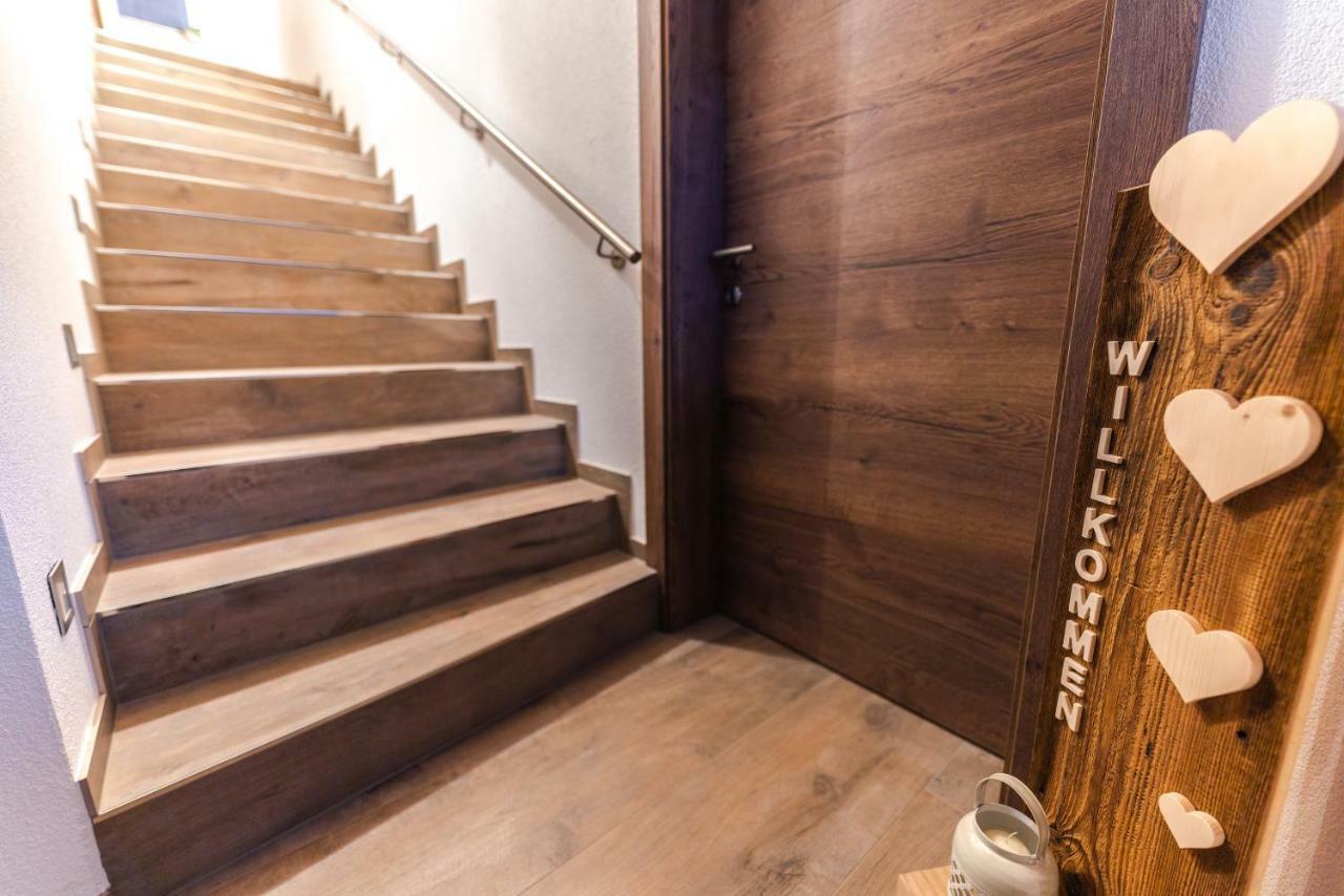 Apartamento Haus Viktoria Längenfeld Exterior foto