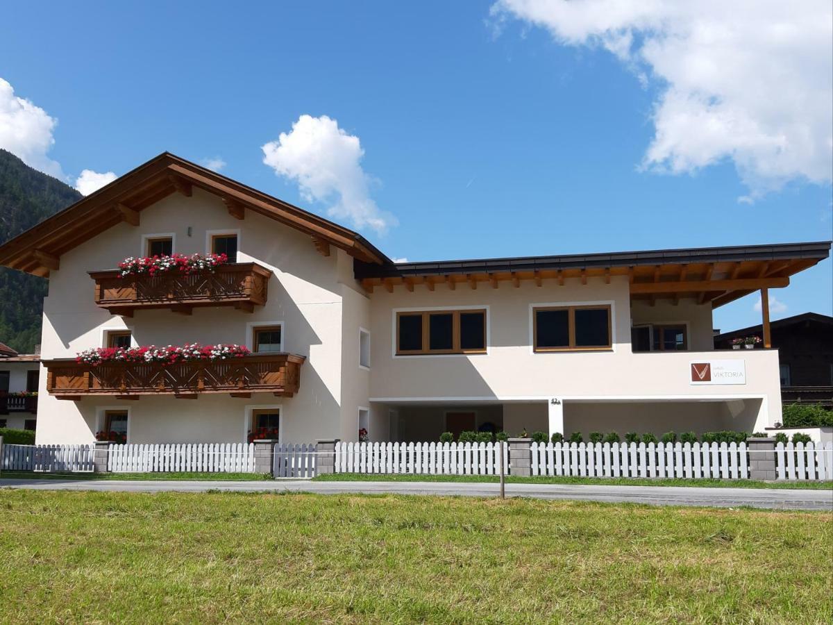 Apartamento Haus Viktoria Längenfeld Exterior foto